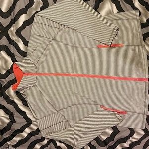 Women's Avenue Jacket